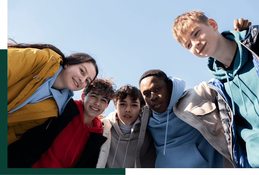 Teenagers group photo - Fortivo